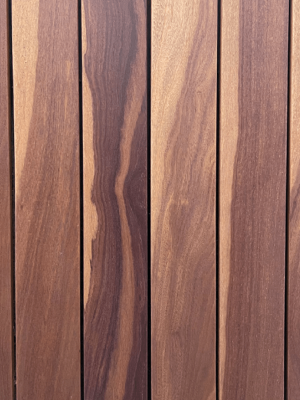 Deck de Madeira Maciça Ipê Rajado